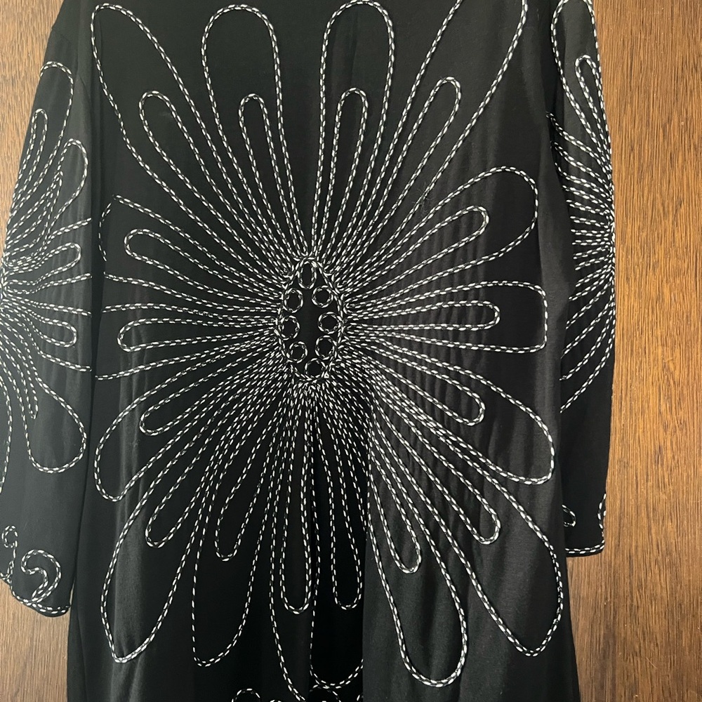 Once Again Black Open-Front Cardigan with White Embroidered Floral Accents - Picture 3 of 4